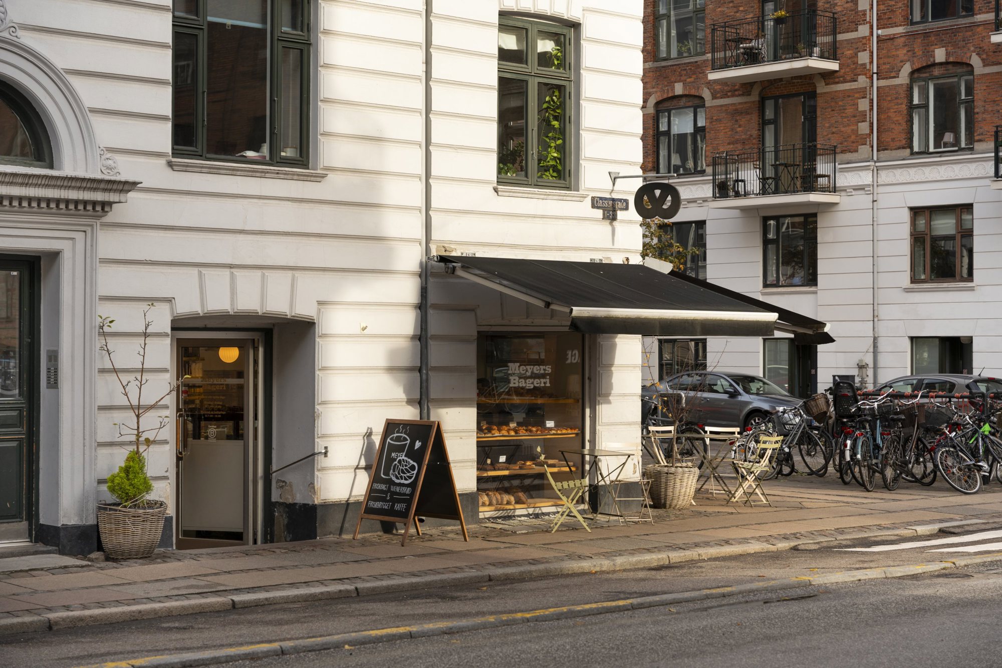 Sønderborggade 4, 1. th., 2100 København Ø