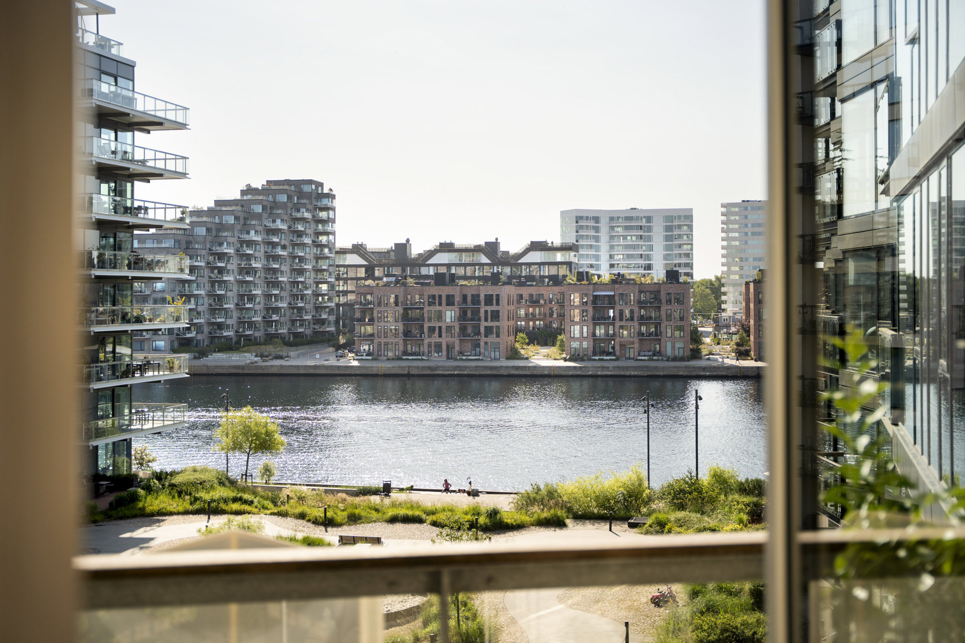 Lys og lækker luksuslejlighed med to altaner på Kærholm