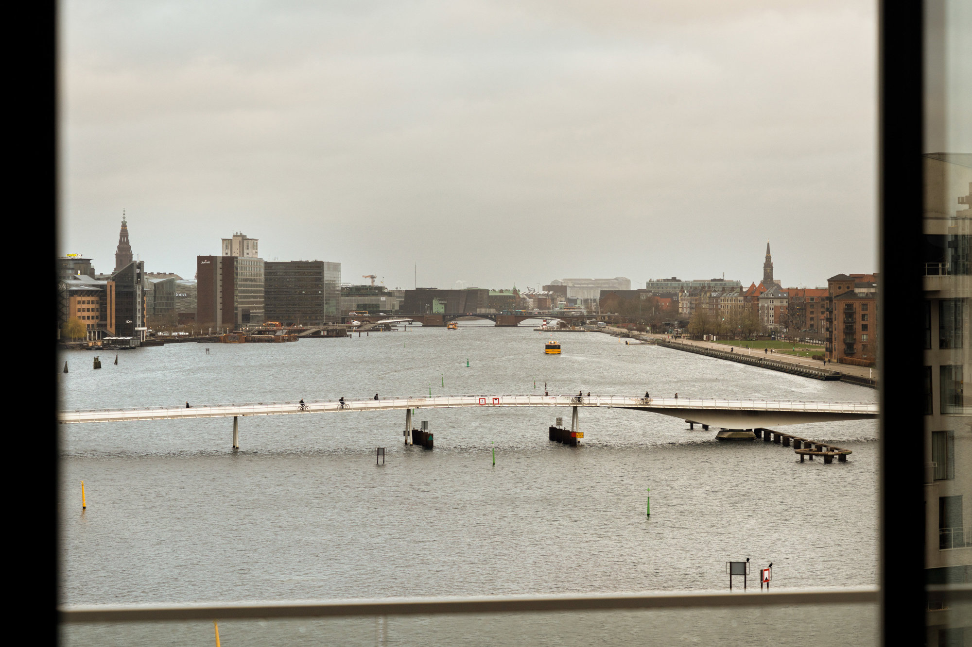 Diskret sag , 2450 København SV