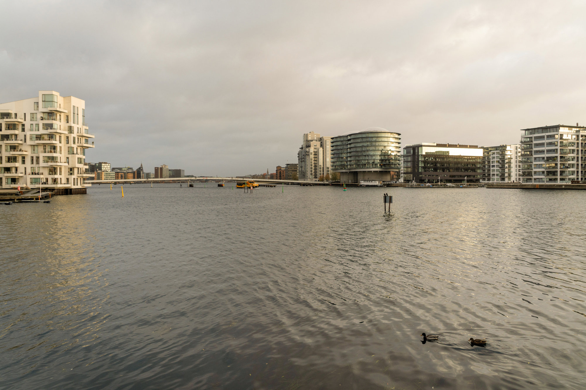 Diskret sag , 2450 København SV