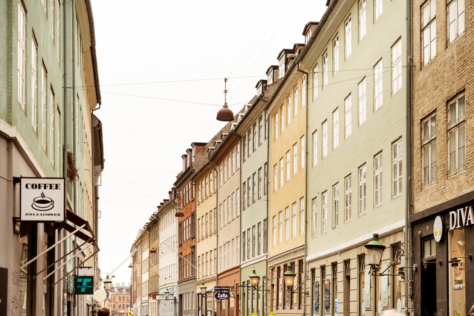 Fiolstræde 27, 2. tv., 1171 København K
