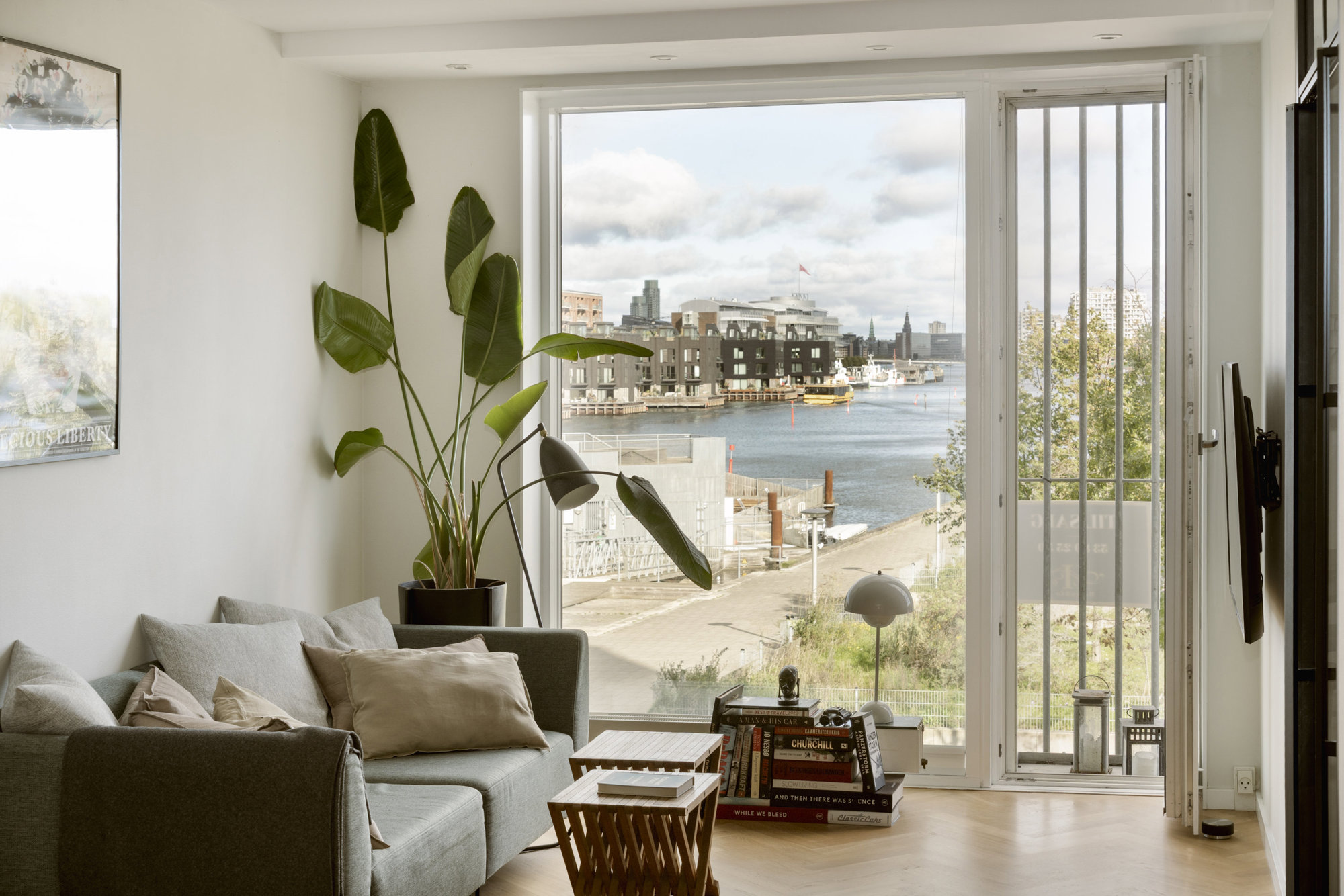 Diskret sag , 2450 København SV