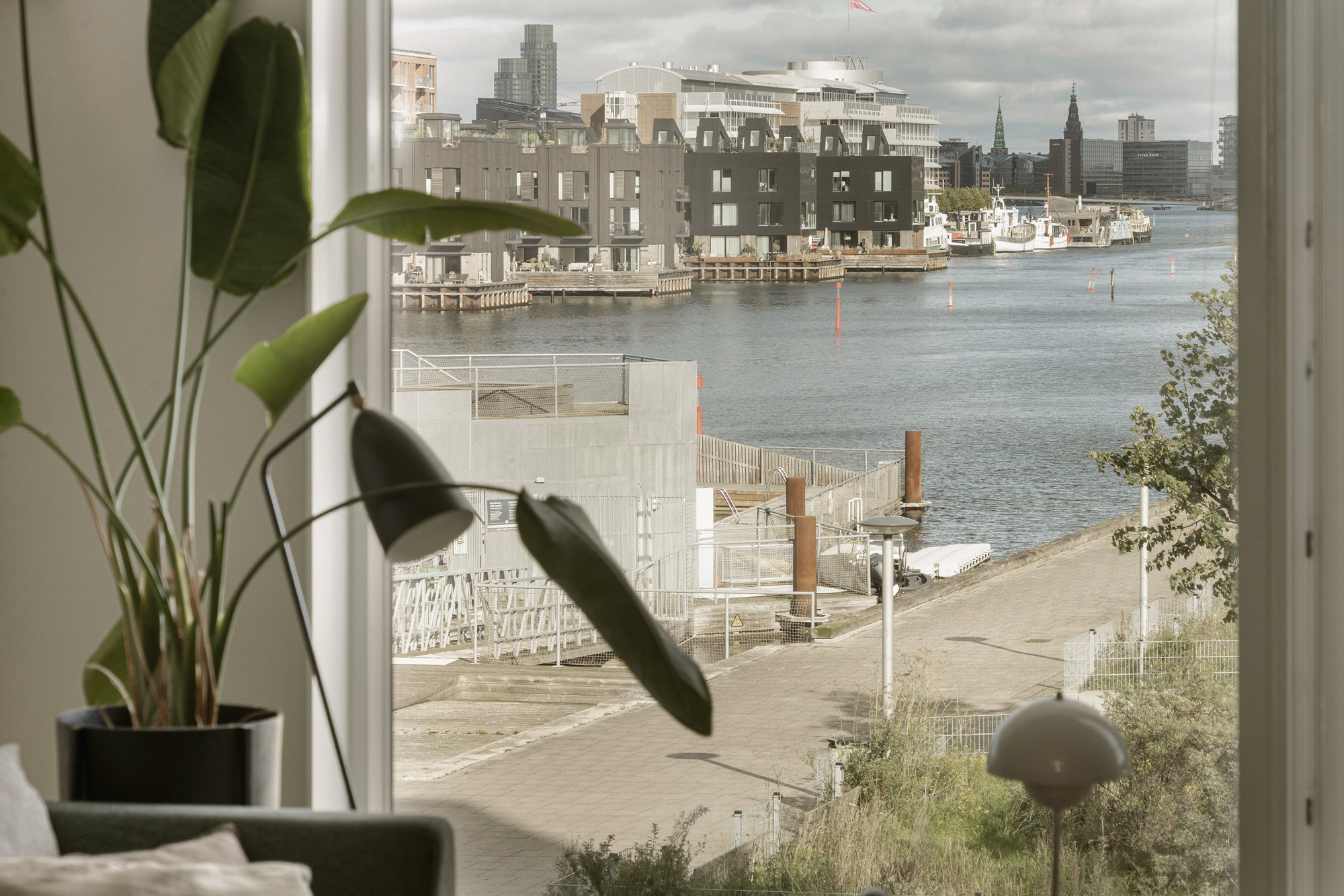 Diskret sag , 2450 København SV